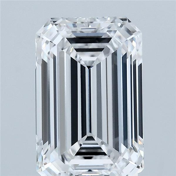 3.23ct Emerald E VVS2 Lab Created Diamond