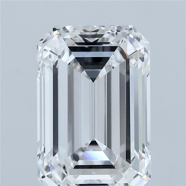 3.05ct Emerald E VVS2 Lab Created Diamond