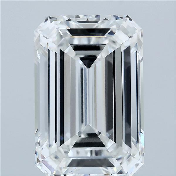 10.22ct Emerald E VVS2 Lab Created Diamond