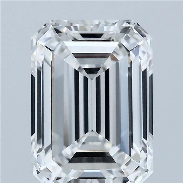 4.09ct Emerald E VVS2 Lab Created Diamond