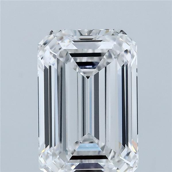 3.25ct Emerald E VVS2 Lab Created Diamond