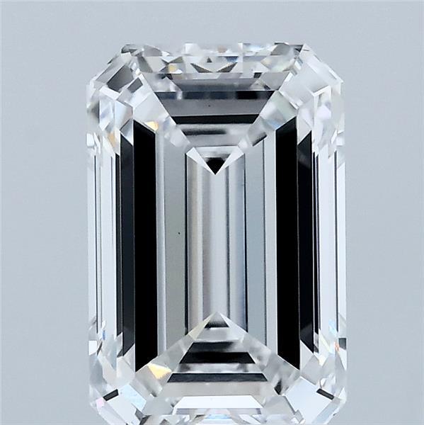 2.5ct Emerald E VVS2 Lab Created Diamond