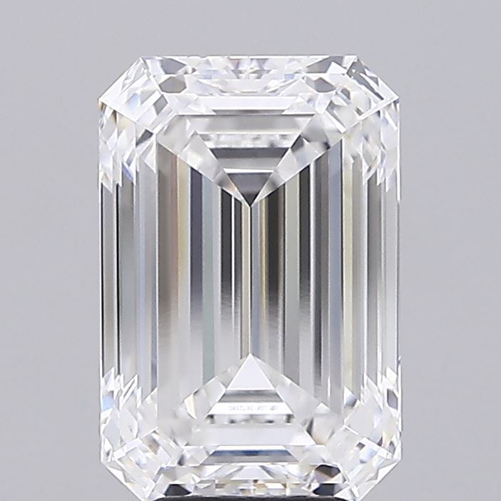 5.04ct Emerald E VVS1 Lab Created Diamond