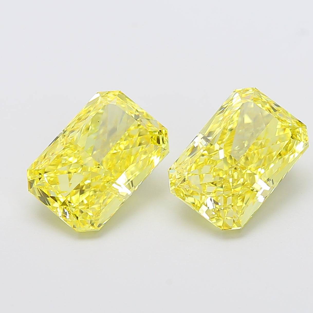 4.34ct Radiant VS1 Lab Created Diamond