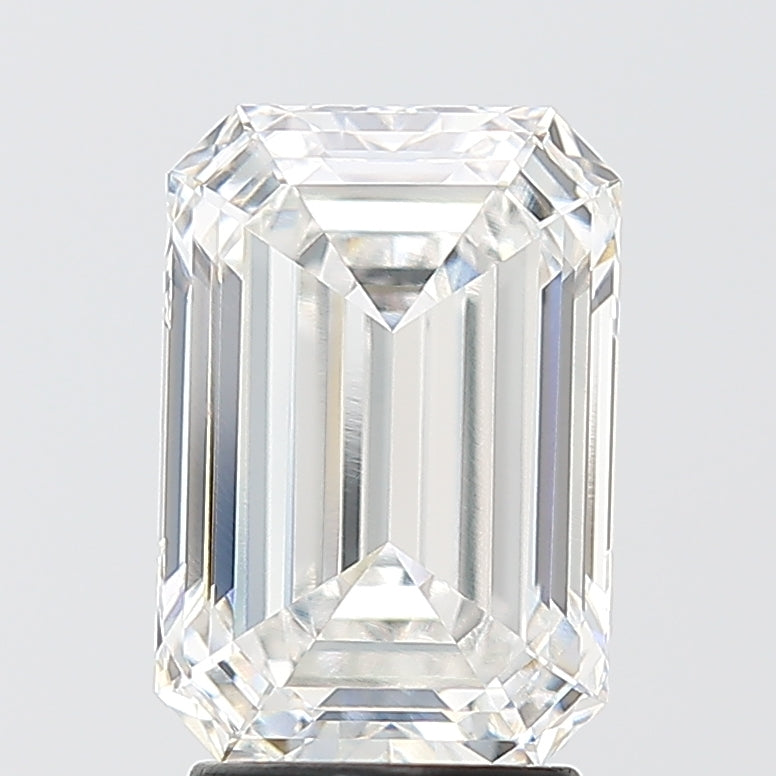 3.1ct Emerald F VVS2 Lab Created Diamond