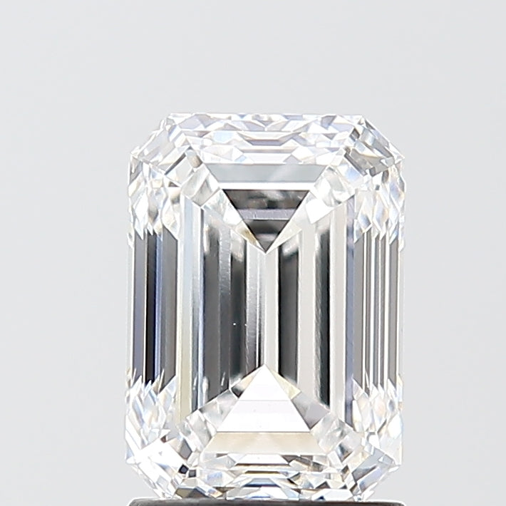 2.06ct Emerald E VVS2 Lab Created Diamond