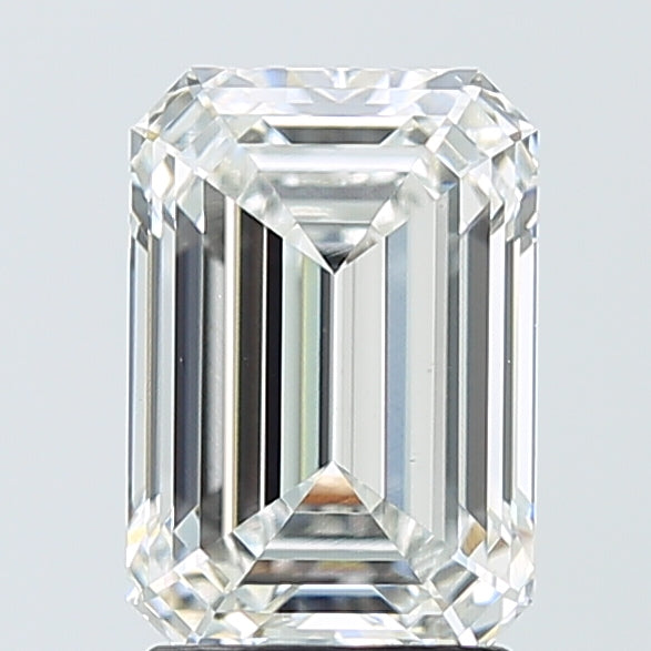 2.59ct Emerald E VVS2 Lab Created Diamond