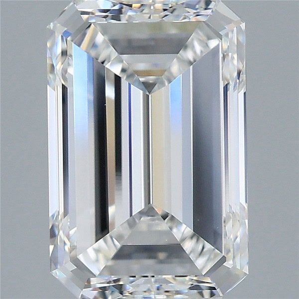 3.93ct Emerald E VVS2 Lab Created Diamond