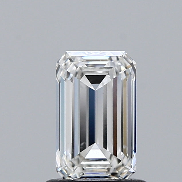 0.99ct Emerald E VS1 Lab Created Diamond