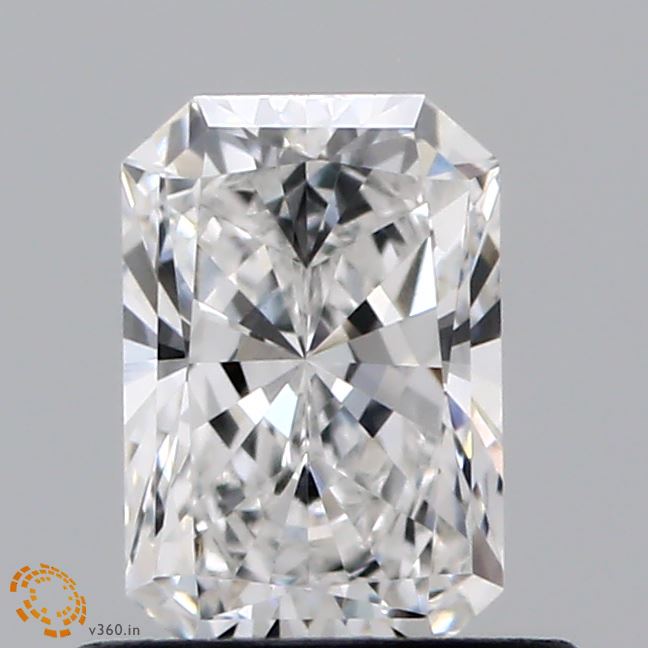0.77ct Radiant E VVS2 Lab Created Diamond