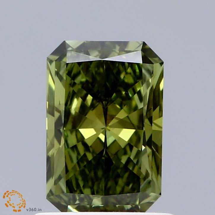 0.8ct Radiant FANCY VIVID GREEN VS2 Lab Created Diamond