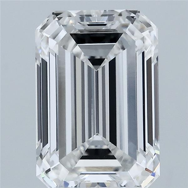 3.23ct Emerald E VVS2 Lab Created Diamond