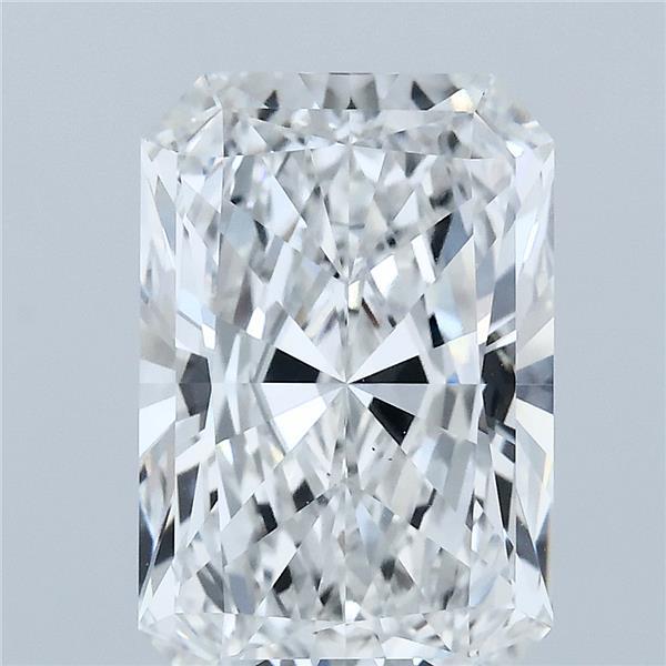 4.07ct Radiant E VS1 Lab Created Diamond