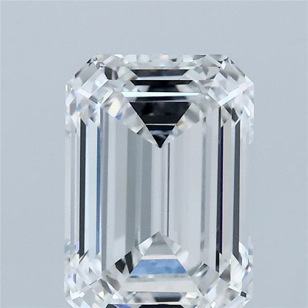 1.9ct Emerald E VVS2 Lab Created Diamond