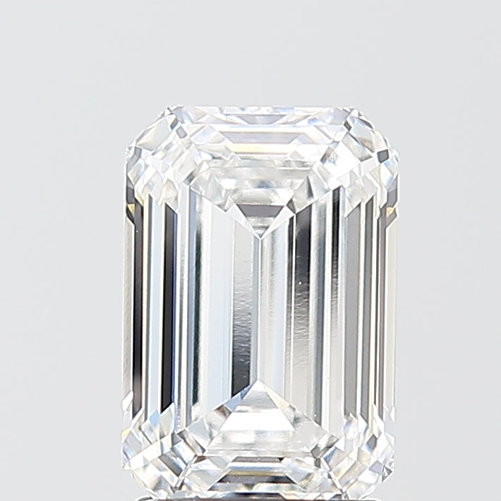 2.04ct Emerald E VVS2 Lab Created Diamond