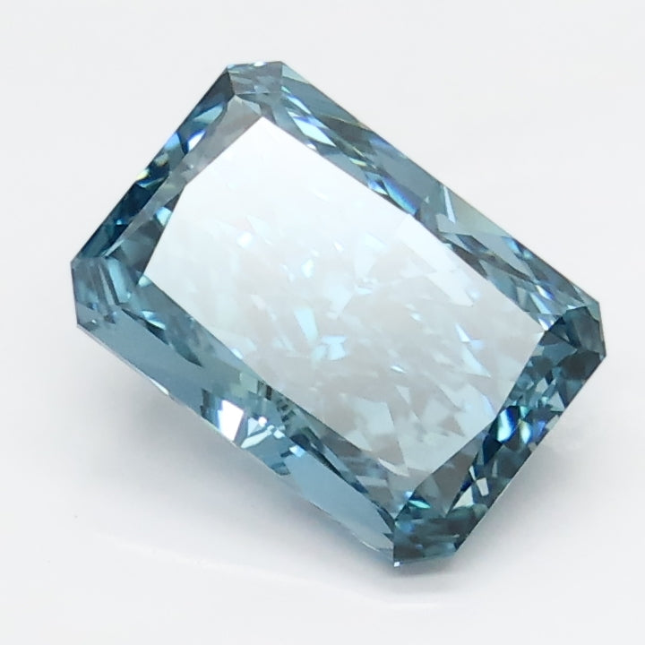 1.9ct Radiant   VS1 Lab Created Diamond