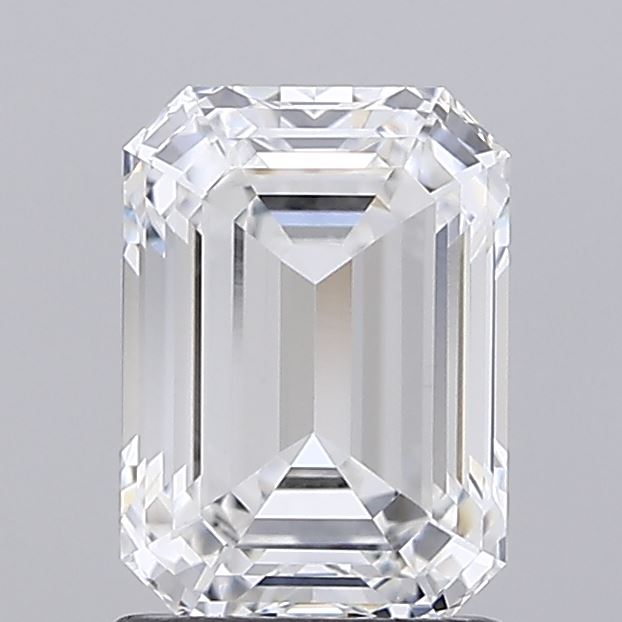 1.5ct Emerald E VVS2 Lab Created Diamond
