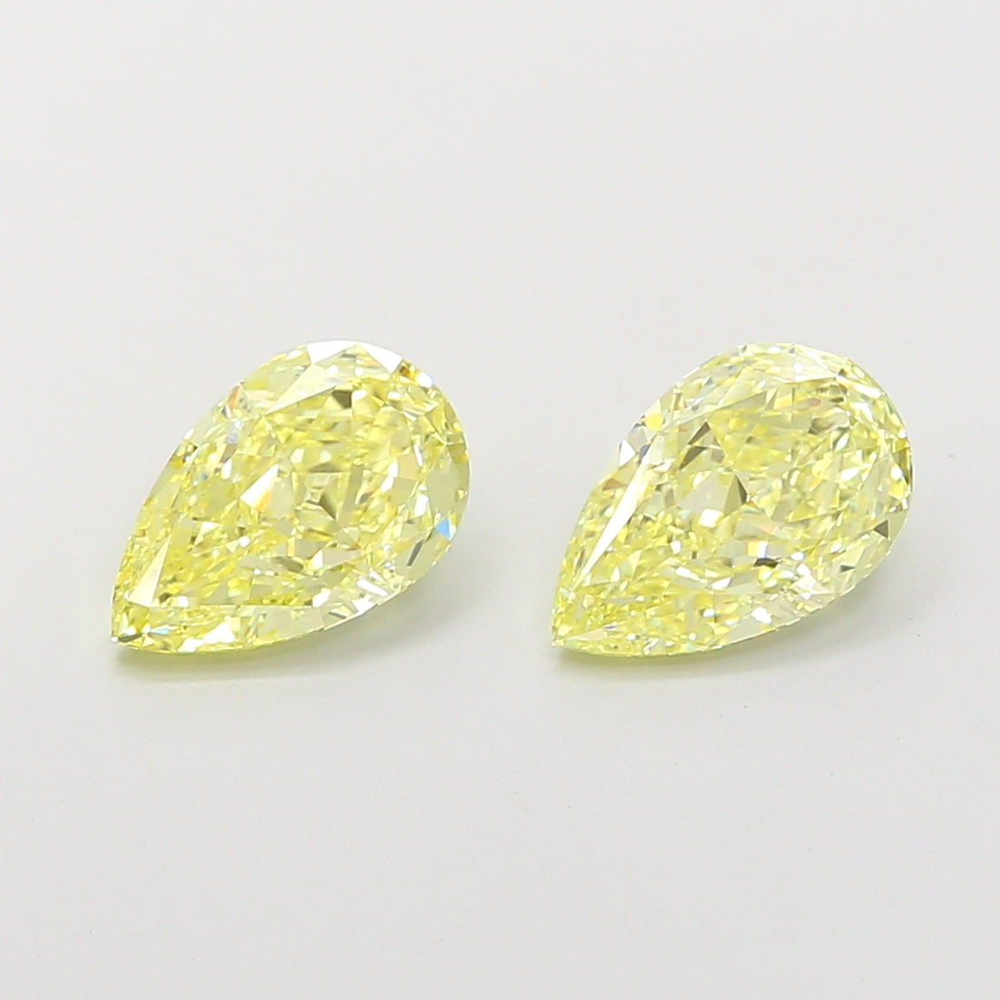 1.6ct Pear  VVS2 Lab Created Diamond