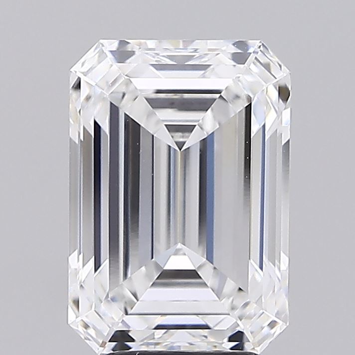 4.07ct Emerald E VVS2 Lab Created Diamond