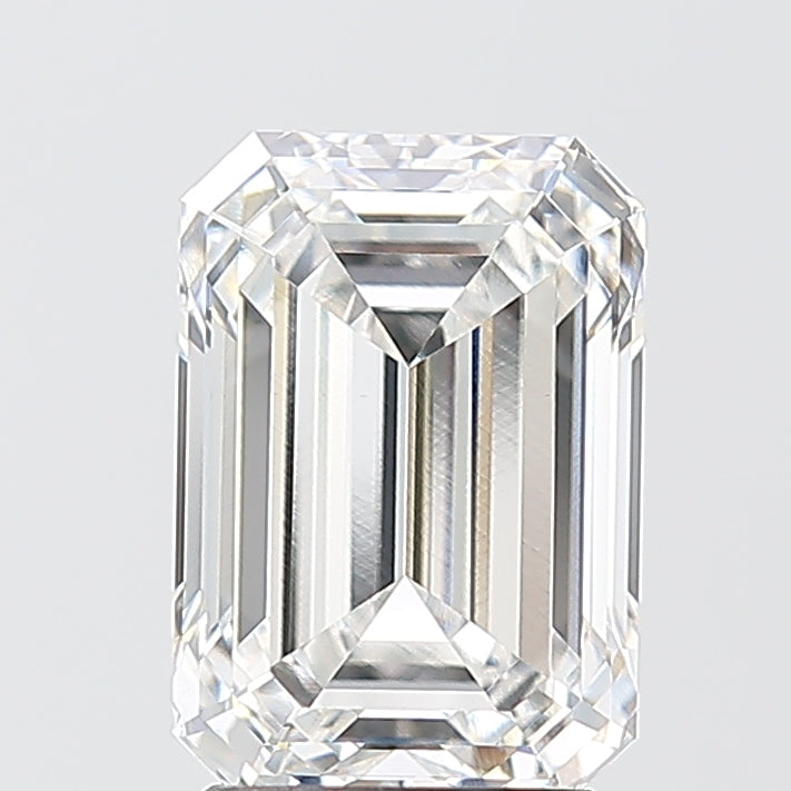 2.53ct Emerald E VVS2 Lab Created Diamond