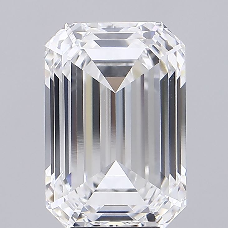 6.11ct Emerald E VVS2 Lab Created Diamond
