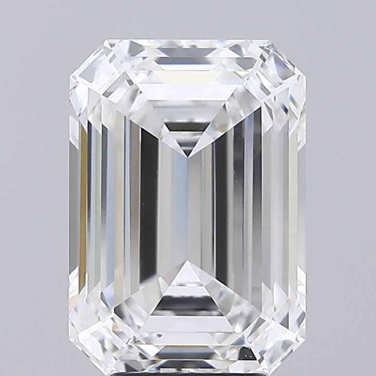 5.07ct Emerald E VVS2 Lab Created Diamond