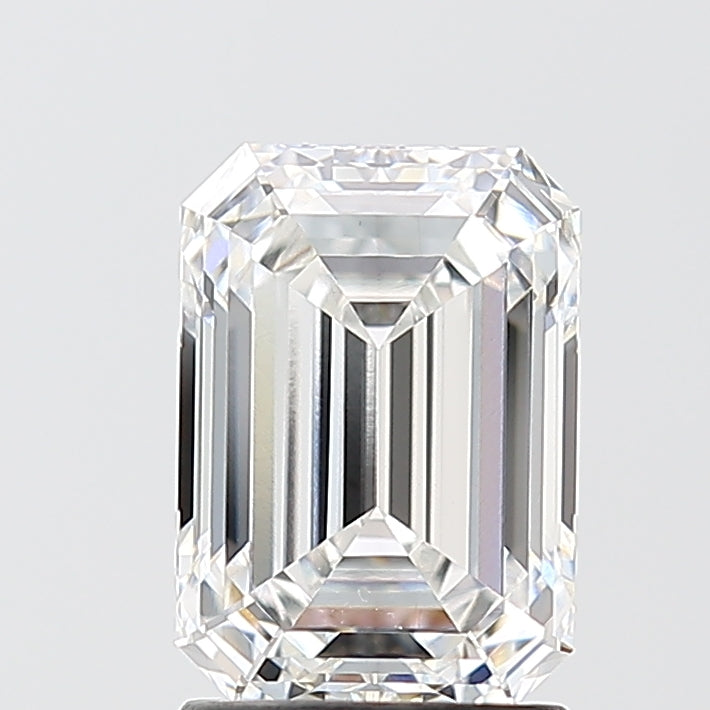2.1ct Emerald E VVS2 Lab Created Diamond