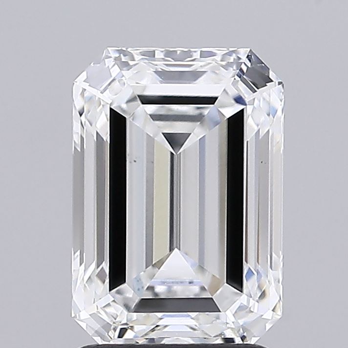 2.2ct Emerald E VS1 Lab Created Diamond