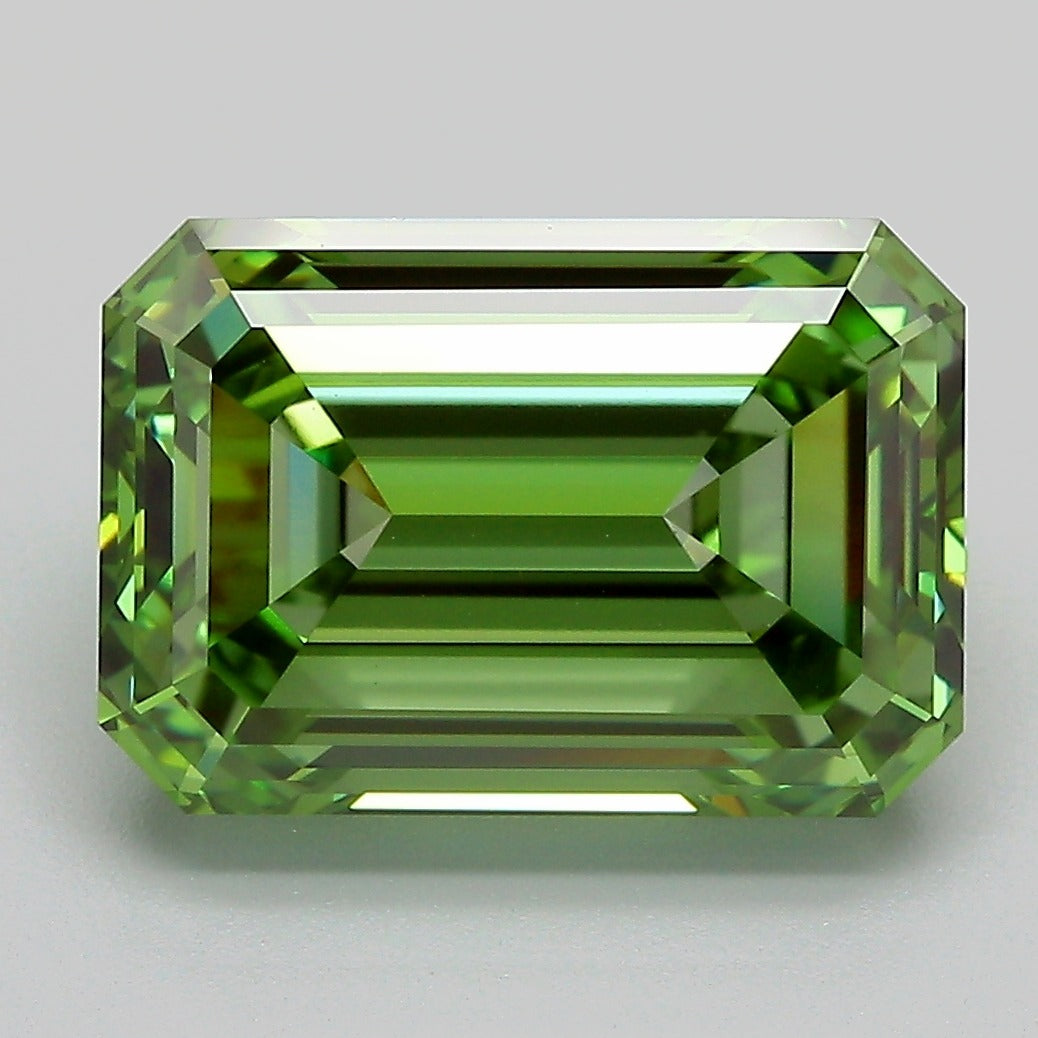 6.05ct Emerald  VVS2 Lab Created Diamond
